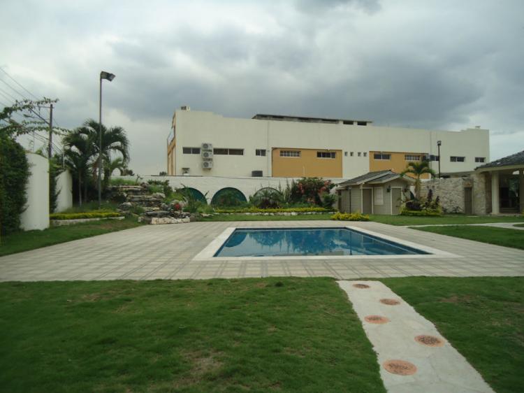 Foto Casa en Venta en Tarqui, , Guayas - U$D 1.600.000 - CAV20003 - BienesOnLine