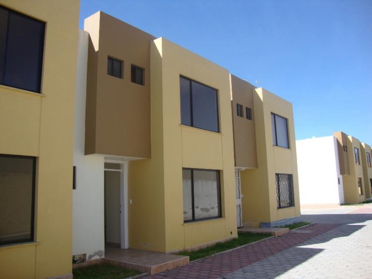 Foto Casa en Venta en Quito, Pichincha - U$D 65.000 - CAV7180 - BienesOnLine