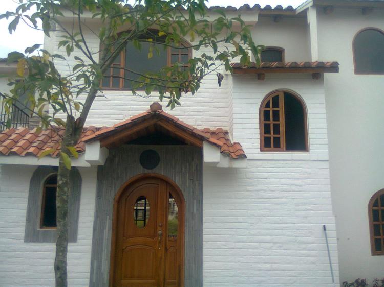 Foto Casa en Venta en Quito, Pichincha - U$D 125.000 - CAV6157 - BienesOnLine