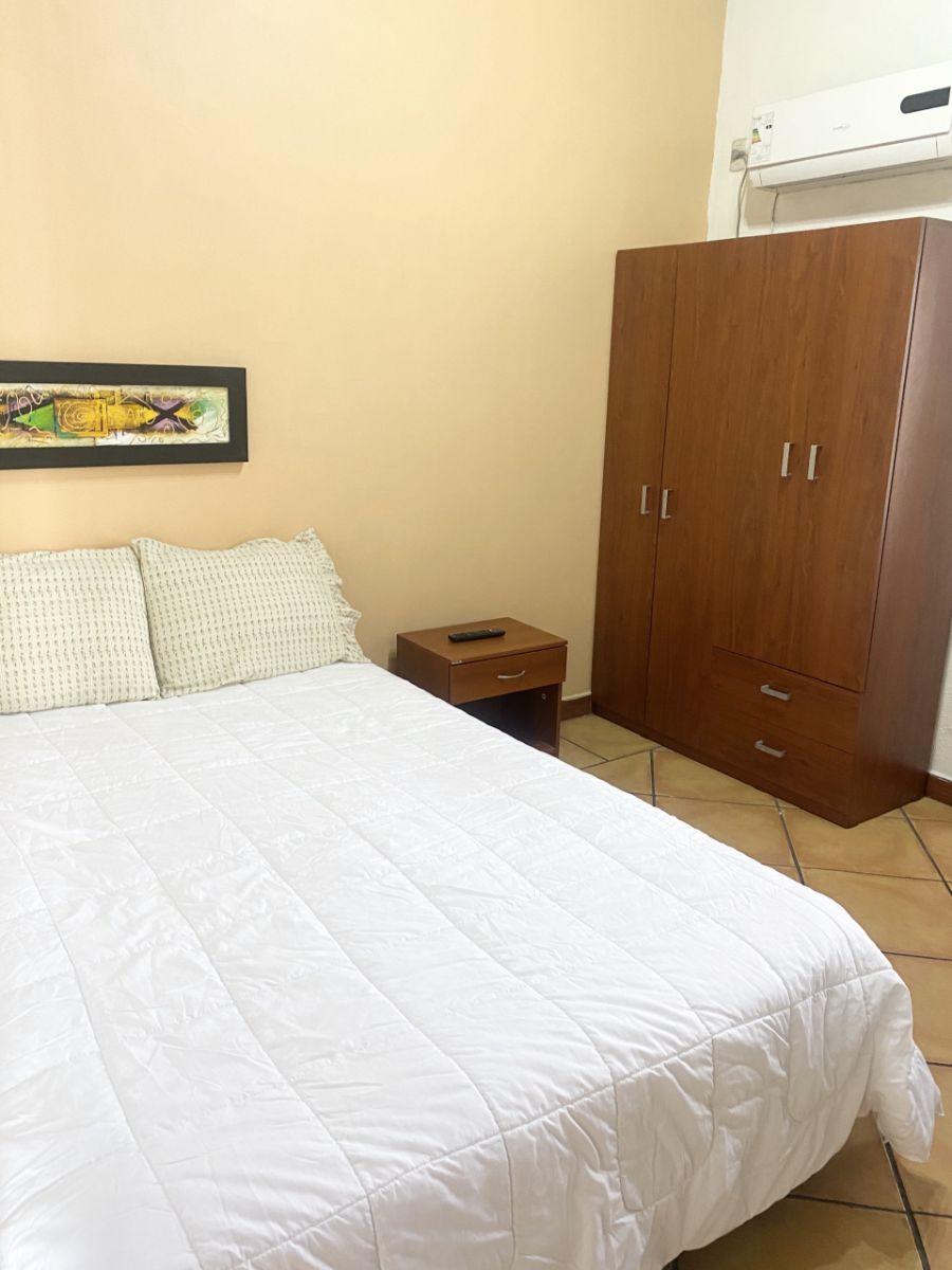 Foto Departamento en Arriendo en TARQUI, GUAYAQUIL, Guayas - U$D 300 - DEA37680 - BienesOnLine