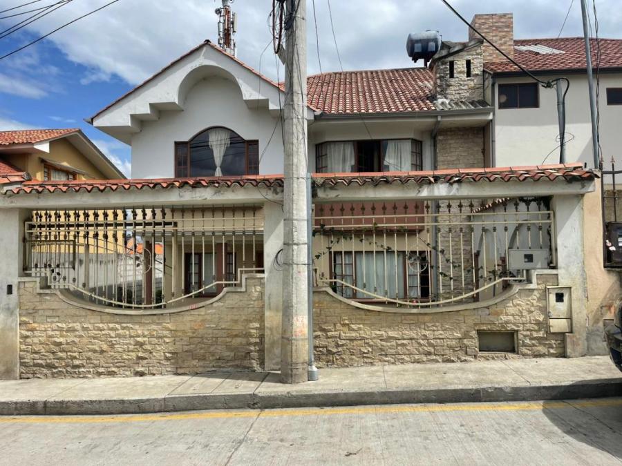 Foto Casa en Venta en Cuenca, Azuay - U$D 280.000 - CAV39067 - BienesOnLine