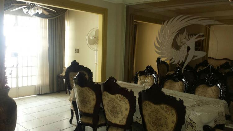 Foto Casa en Venta en Guayaquil, Guayas - U$D 200.000 - CAV22634 - BienesOnLine