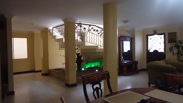 Foto Casa en Venta en Loja, Loja - U$D 185.000 - CAV12404 - BienesOnLine