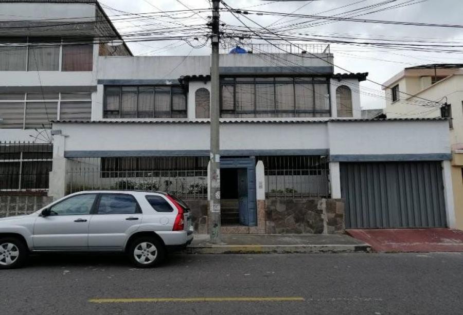 Foto Casa en Venta en Quito, Pichincha - U$D 215.000 - CAV31206 - BienesOnLine