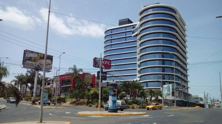 Foto Oficina en Venta en Manta, Manabi - U$D 145.000 - OFV27712 - BienesOnLine