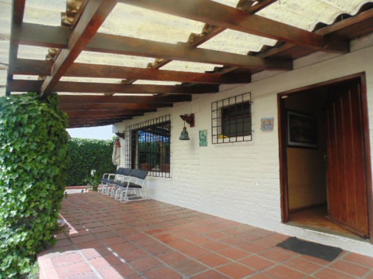 Foto Casa en Venta en CARCELN INDUSTRIAL, Quito, Pichincha - U$D 290.000 - CAV18041 - BienesOnLine