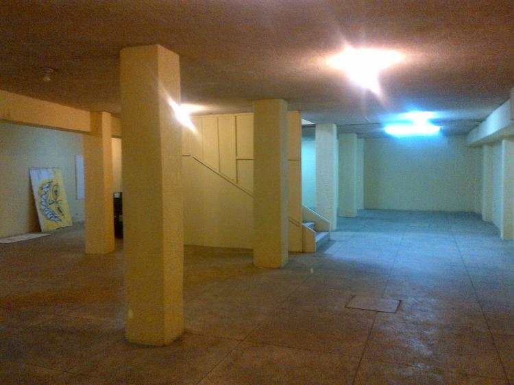 Home in Metric Way
