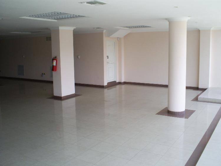 Foto Oficina en Arriendo en KENNEDY NORTE , Guayaquil, Guayas - U$D 4.725 - OFA136 - BienesOnLine