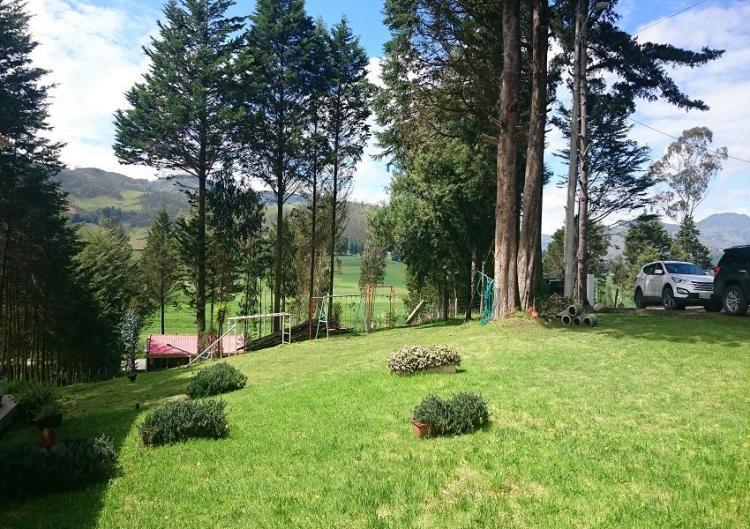 Foto Quinta en Venta en Victoria del Portete, Cuenca, Azuay - U$D 105.000 - QUV23403 - BienesOnLine