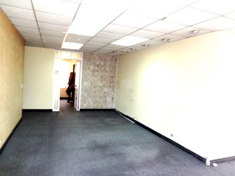 Foto Oficina en Arriendo en Quito, Pichincha - U$D 2.000 - OFA11647 - BienesOnLine