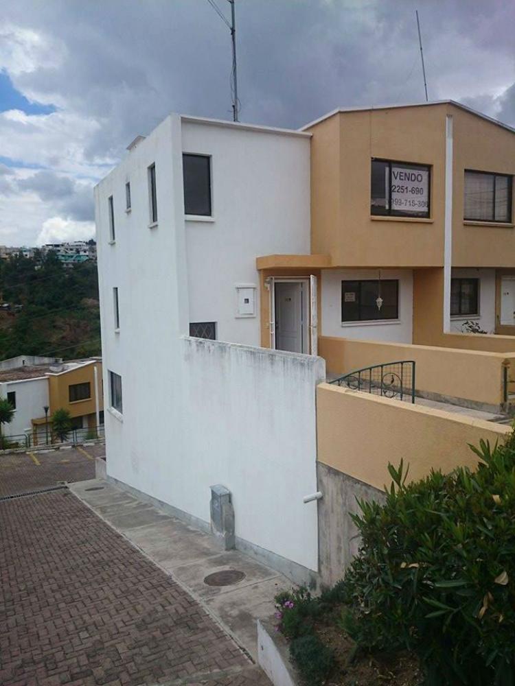 Foto Casa en Venta en Quito, Pichincha - U$D 130.000 - CAV17568 - BienesOnLine