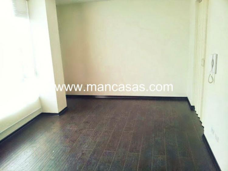 Foto Departamento en Arriendo en Quito, Pichincha - U$D 500 - DEA11132 - BienesOnLine