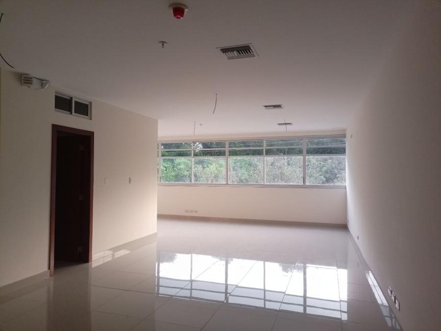 Foto Oficina en Venta en Tarqui, Guayaquil, Guayas - U$D 91.000 - OFV37958 - BienesOnLine