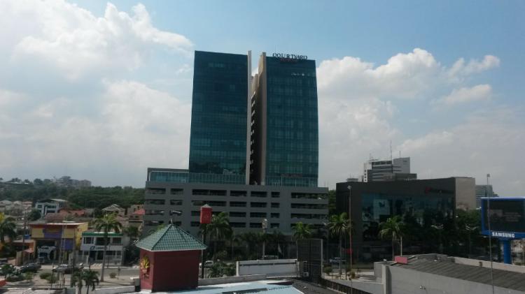 Foto Oficina en Arriendo en Guayaquil, Guayas - U$D 580 - OFA16763 - BienesOnLine