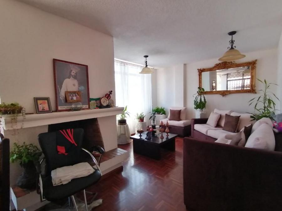 Foto Casa en Venta en Cotocollao, Quito, Pichincha - U$D 215.000 - CAV38135 - BienesOnLine