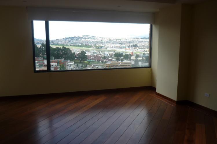 Foto Departamento en Venta en Quito, Pichincha - U$D 200.000 - DEV6505 - BienesOnLine