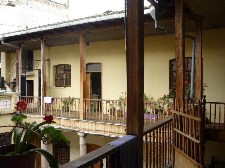 Foto Casa en Venta en San Blas, Quito, Pichincha - U$D 460.000 - CAV8638 - BienesOnLine