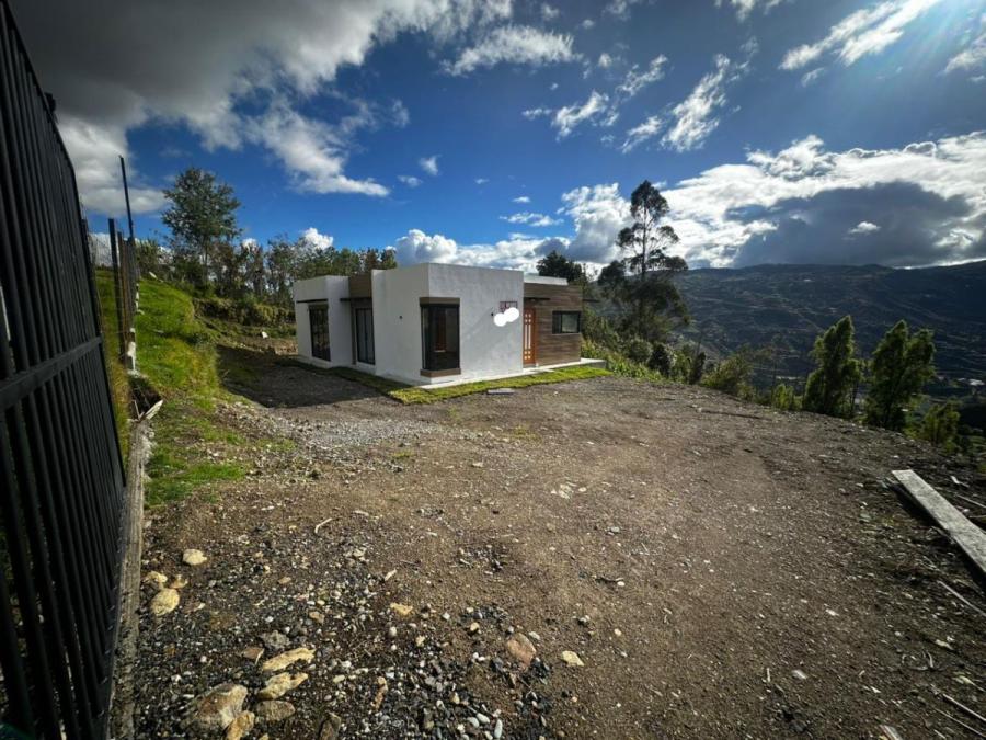 Casa en Venta en Paute