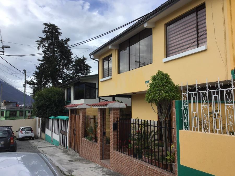 Foto Casa en Venta en Carceln, Pichincha - U$D 123.000 - CAV33117 - BienesOnLine