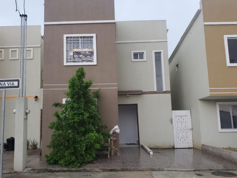 Foto Casa en Arriendo en Guayaquil, Guayas - U$D 380 - CAA39464 - BienesOnLine