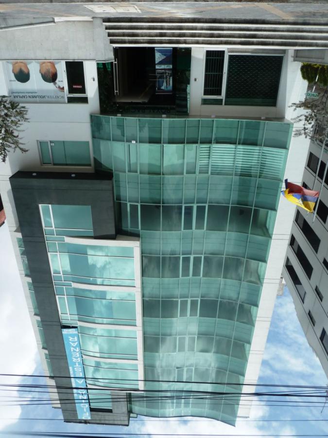 Foto Oficina en Arriendo en Quito, Pichincha - U$D 400 - OFA34581 - BienesOnLine