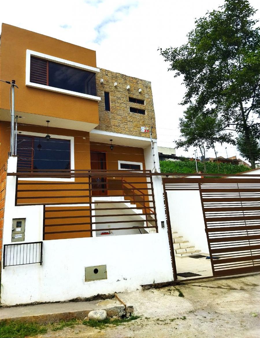 Foto Casa en Venta en Calle del tejar, Ro amarillo, Azuay - U$D 83.000 - CAV33687 - BienesOnLine