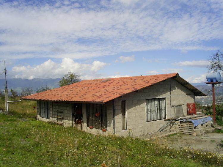 Foto Casa en Venta en constantino fernandez, Ambato, Tungurahua - U$D 28.000 - CAV6797 - BienesOnLine