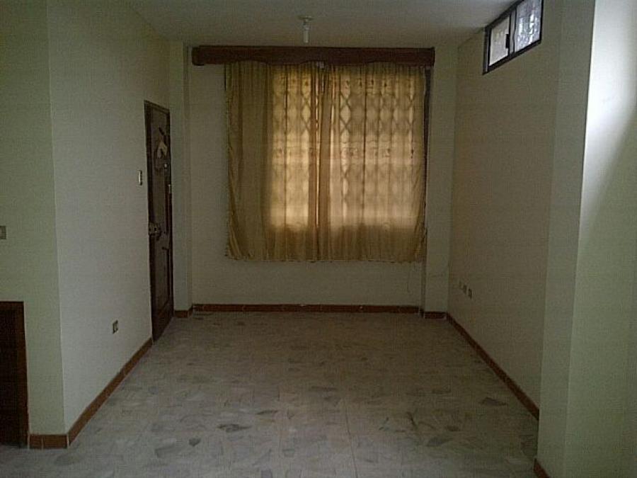 Foto Departamento en Arriendo en TARQUI, Guayaquil, Guayas - U$D 450 - DEA34380 - BienesOnLine