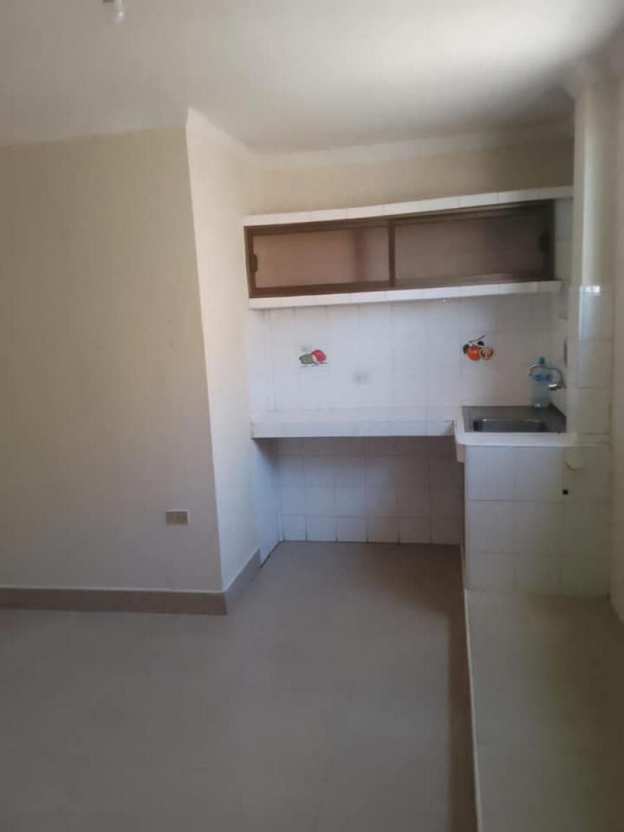 Foto Departamento en Arriendo en Tarqui, Guayaquil, Guayas - U$D 200 - DEA39412 - BienesOnLine