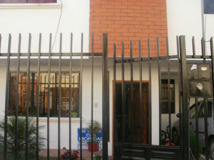 Foto Casa en Venta en SUCRE, Loja, Loja - U$D 86 - CAV12829 - BienesOnLine