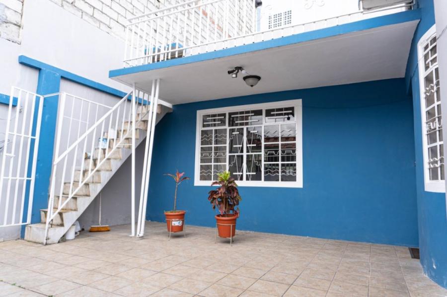 Foto Casa en Venta en San Sebastian, Loja, Loja - U$D 180.000 - CAV32737 - BienesOnLine