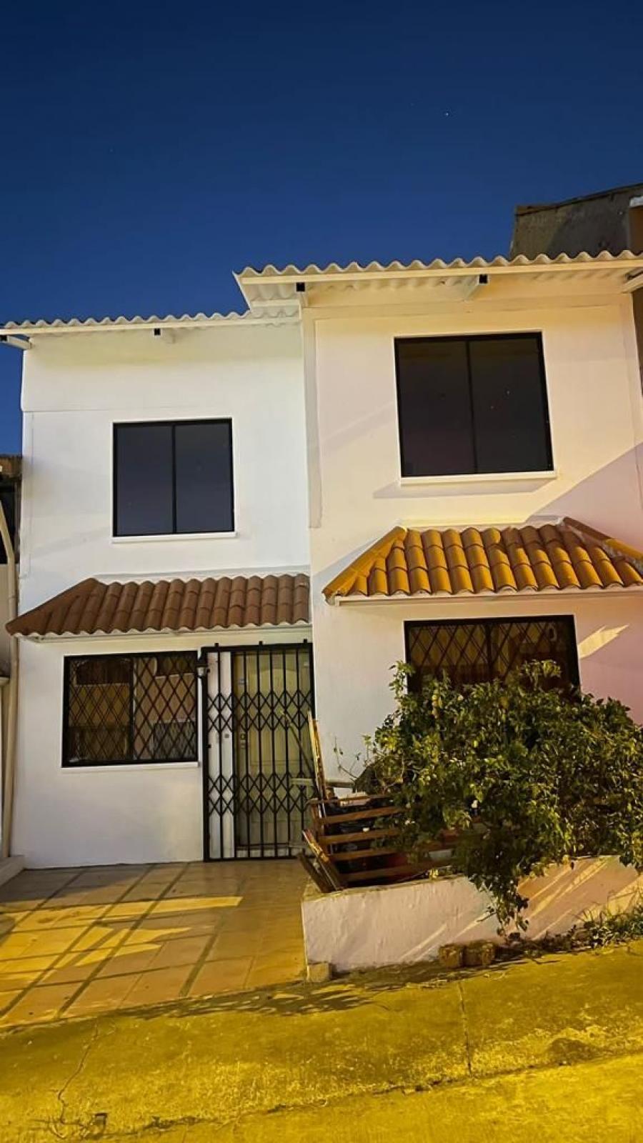 Foto Casa en Venta en Cuenca, Azuay - U$D 85.000 - CAV39069 - BienesOnLine