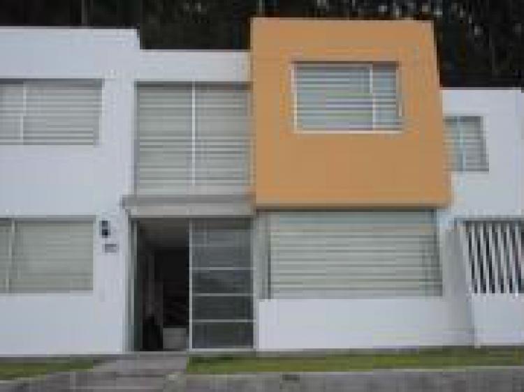 Foto Casa en Venta en CALDERON, Quito, Pichincha - U$D 98.000 - CAV23609 - BienesOnLine