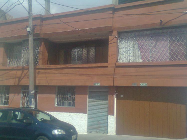 Foto Casa en Venta en Eloy Alfaro, Quito, Pichincha - U$D 350.000 - CAV11785 - BienesOnLine