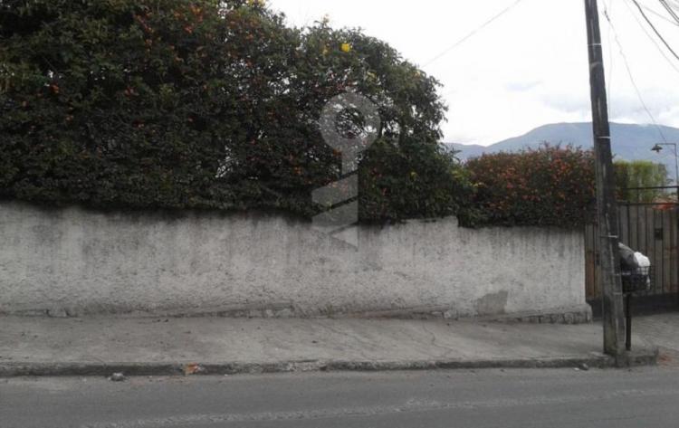 Foto Terreno en Venta en Quito, Pichincha - U$D 781.200 - TEV12887 - BienesOnLine