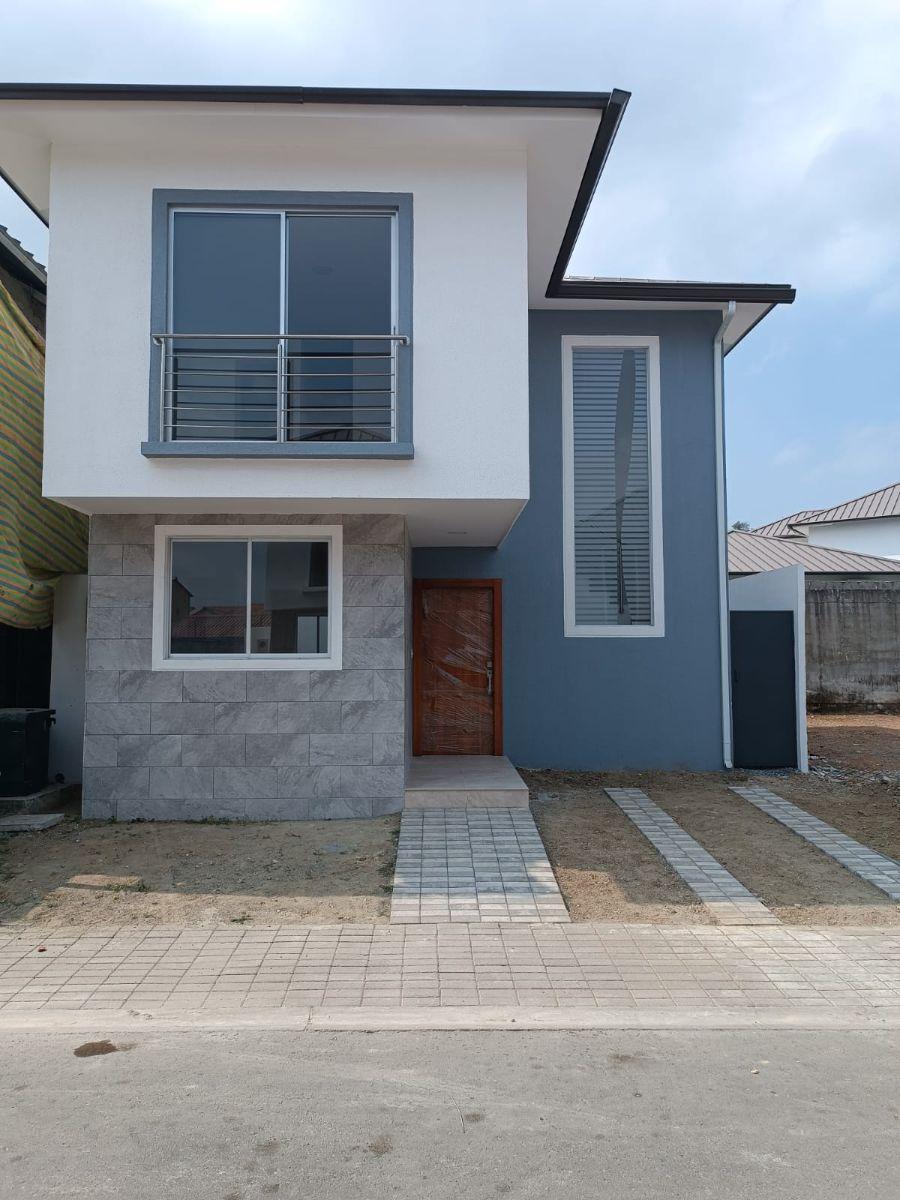 Foto Casa en Venta en Daule, Guayas - U$D 165.000 - CAV38565 - BienesOnLine