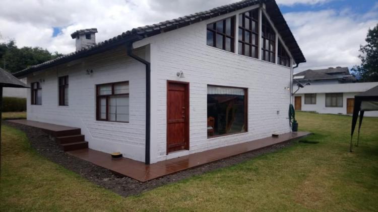 Foto Casa en Venta en rumiahui, Pichincha - U$D 230.000 - CAV27694 - BienesOnLine