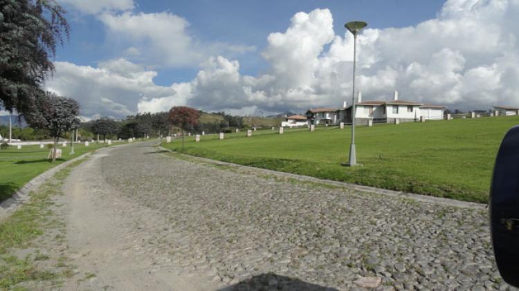 Foto Terreno en Venta en Otavalo, Imbabura - U$D 110.000 - TEV13654 - BienesOnLine