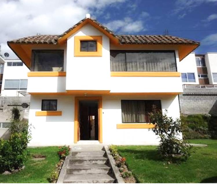Foto Casa en Venta en San Isidro del Inca, Quito, Pichincha - U$D 120.000 - CAV28047 - BienesOnLine