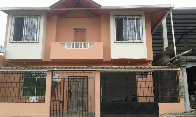 Foto Casa en Venta en Cumand, Chimborazo - U$D 96.500 - CAV26709 - BienesOnLine