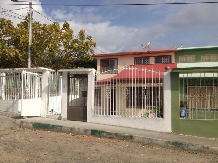 Foto Casa en Venta en simon plata torres, Esmeraldas, Esmeraldas - U$D 68.000 - CAV14750 - BienesOnLine