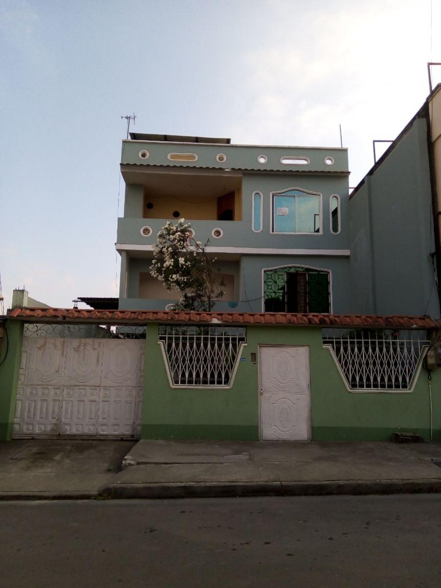 Foto Casa en Venta en Esmeraldas, Esmeraldas - U$D 150.000 - CAV36453 - BienesOnLine