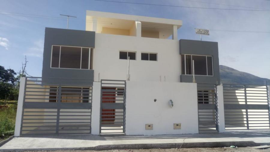 Foto Casa en Venta en Caranqui, Ibarra, Imbabura - U$D 81.000 - CAV28265 - BienesOnLine