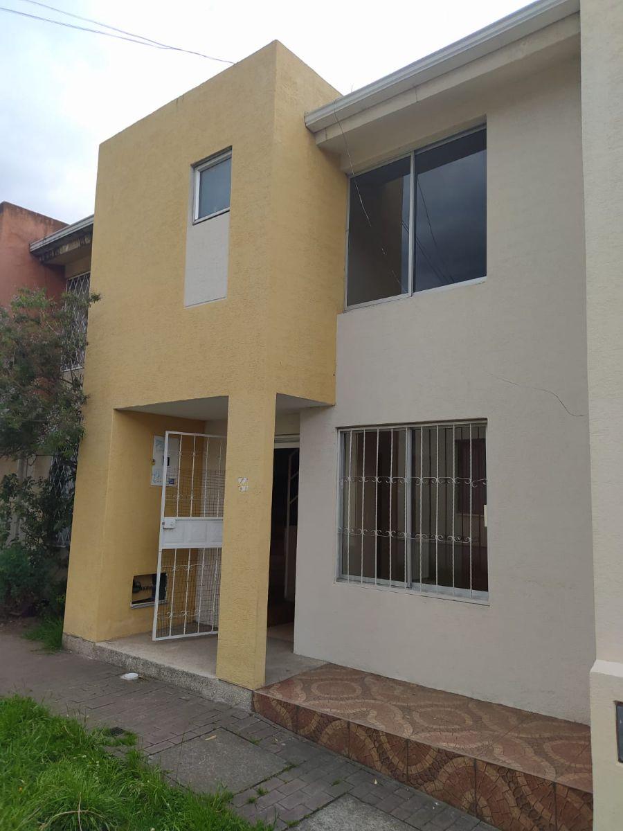 Foto Casa en Venta en chillogallo, Quito, Pichincha - U$D 55.000 - CAV38999 - BienesOnLine