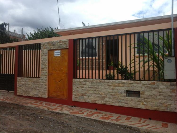 Foto Casa en Venta en SAN JOSE, Catamayo, Loja - U$D 55.000 - CAV17905 - BienesOnLine