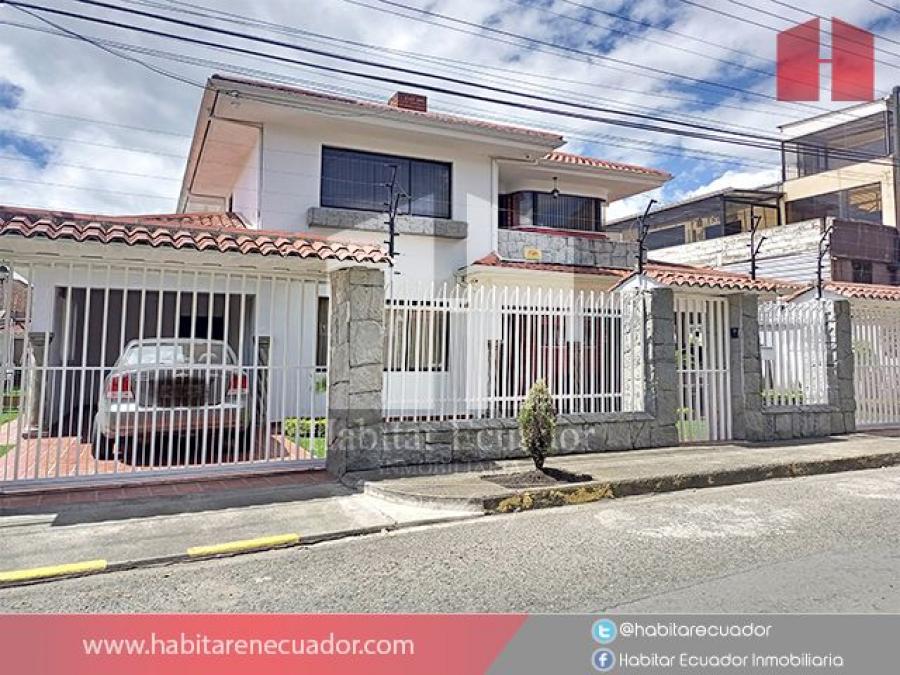 Foto Casa en Venta en AV. 10 DE AGOSTO, Cuenca, Azuay - U$D 520.000 - CAV37481 - BienesOnLine
