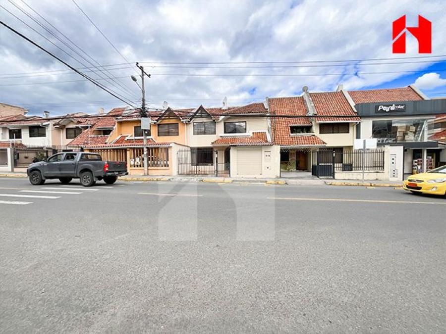 Foto Casa en Venta en Av. Pichincha, Cuenca, Azuay - U$D 199.000 - CAV38691 - BienesOnLine