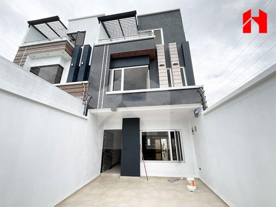 Home in Metric Way