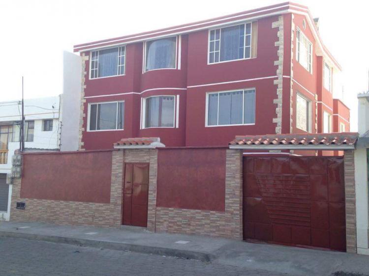 Foto Casa en Venta en Cayambe, Pichincha - U$D 159.000 - CAV22507 - BienesOnLine