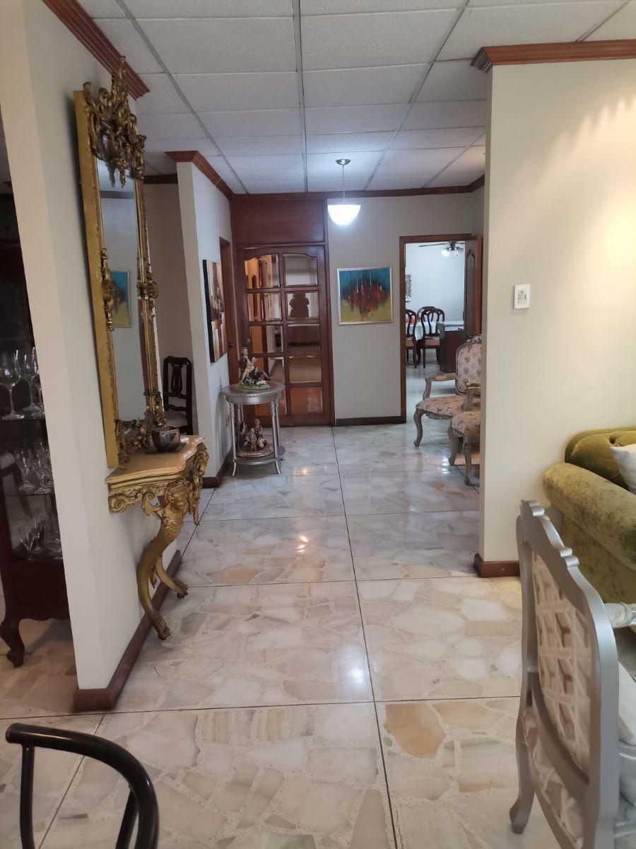 Foto Casa en Venta en Tarqui, Guayaquil, Guayas - U$D 240.000 - CAV38389 - BienesOnLine